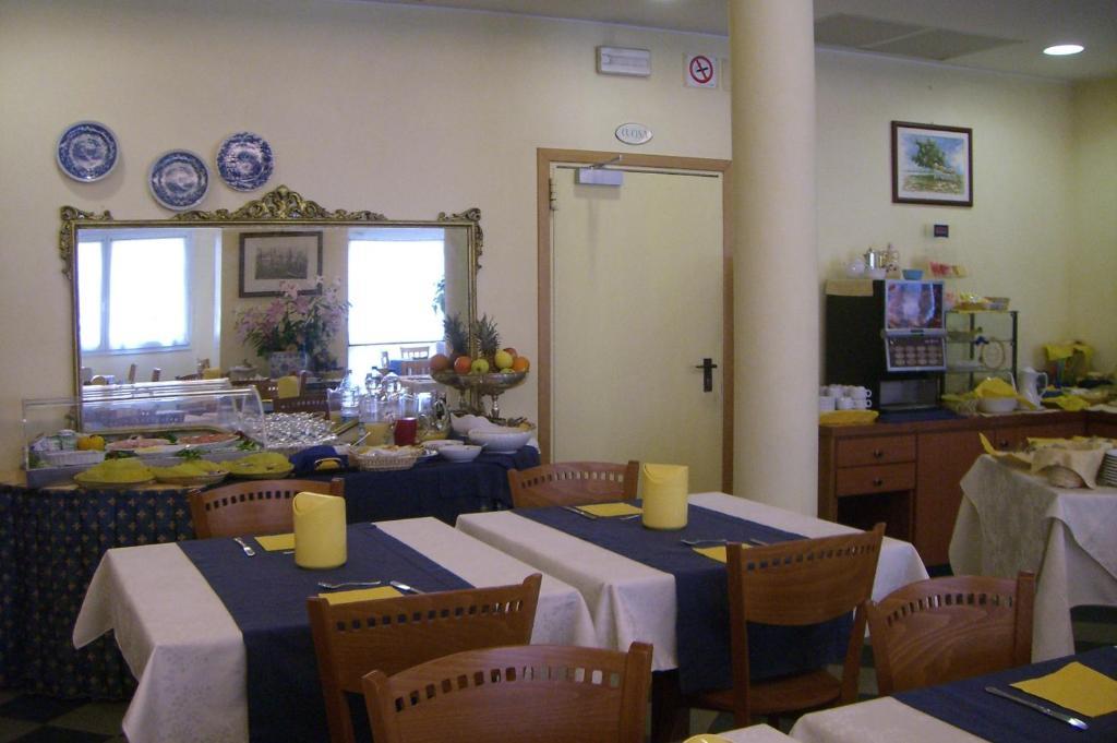 Hotel Lido Lido di Jesolo Buitenkant foto