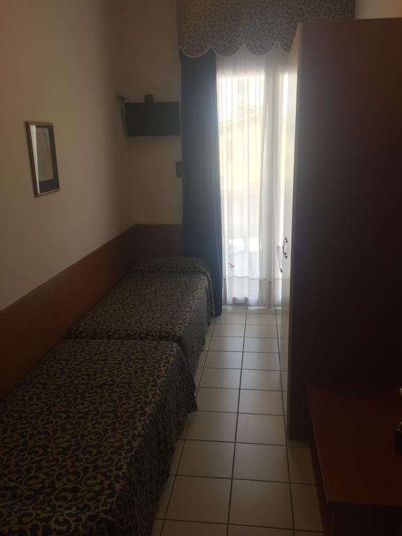 Hotel Lido Lido di Jesolo Buitenkant foto